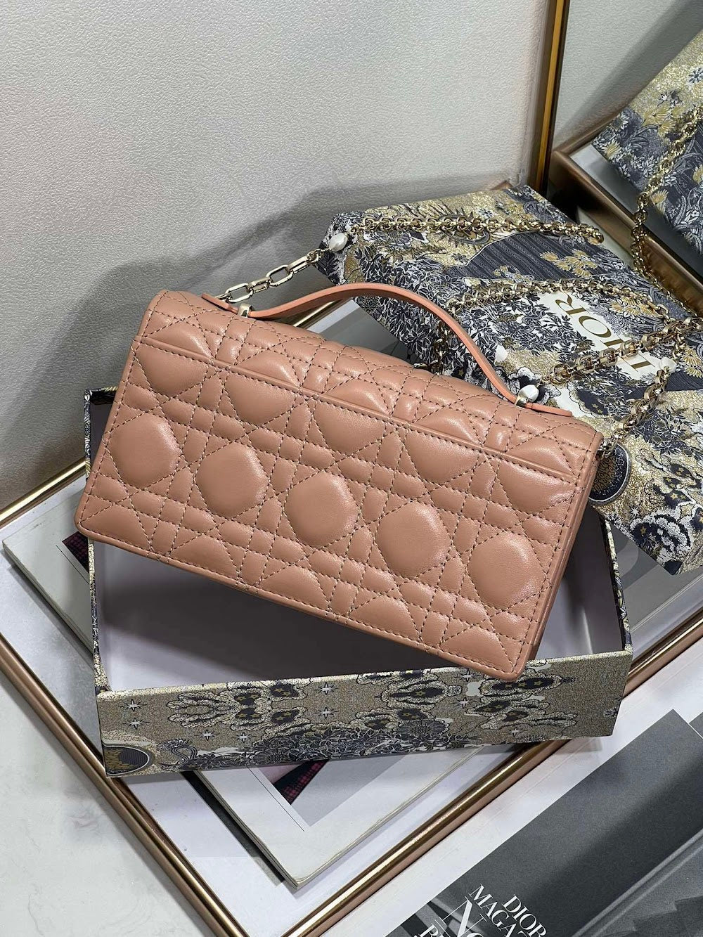 Dragons BagsDiorn Luxury Bag --116200