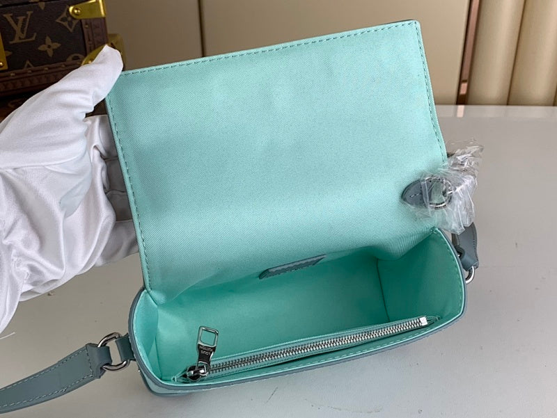 Dragons Bags ln Luxury Bag --63292
