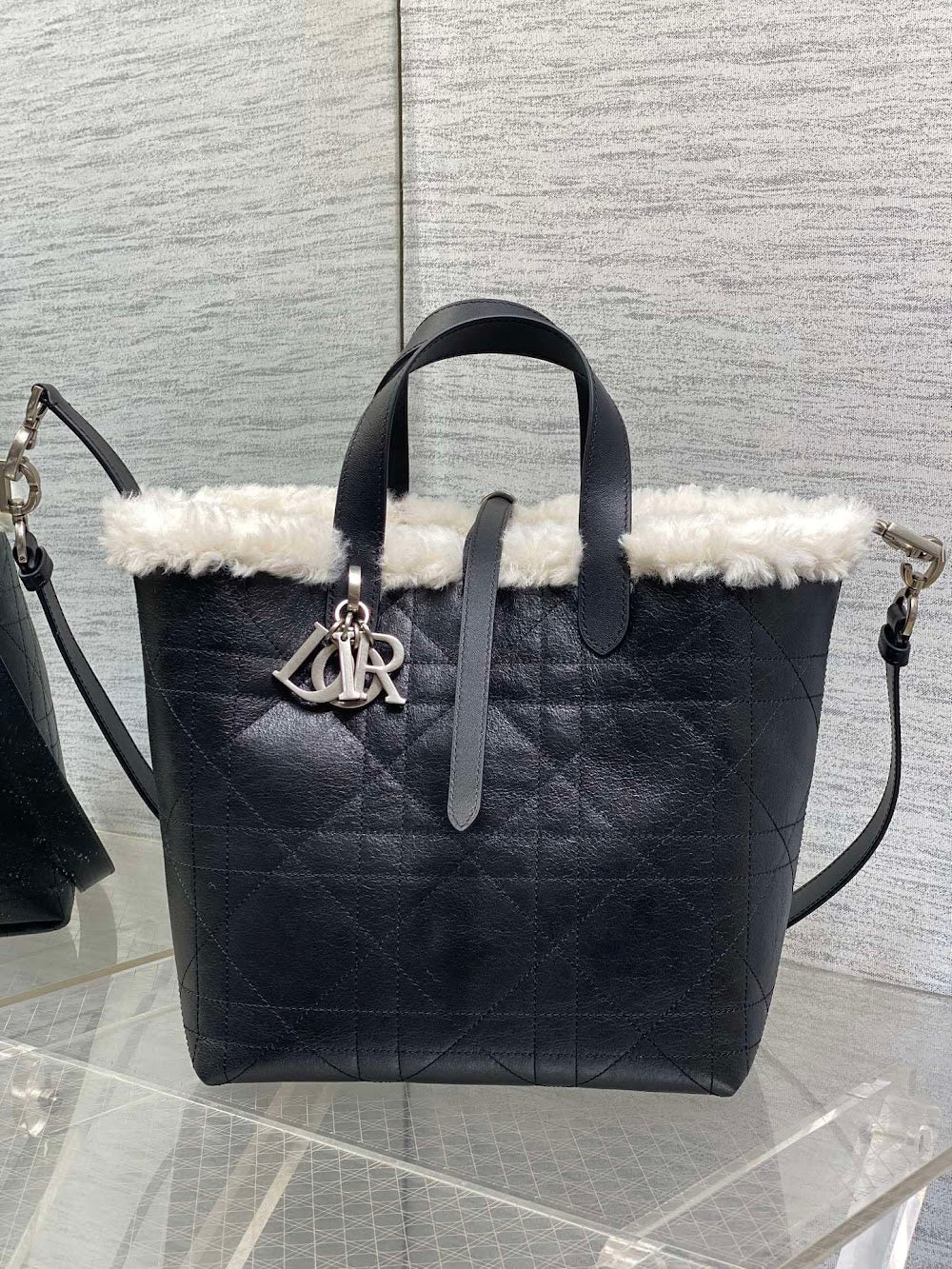 Dragons BagsDiorn Luxury Bag --115341