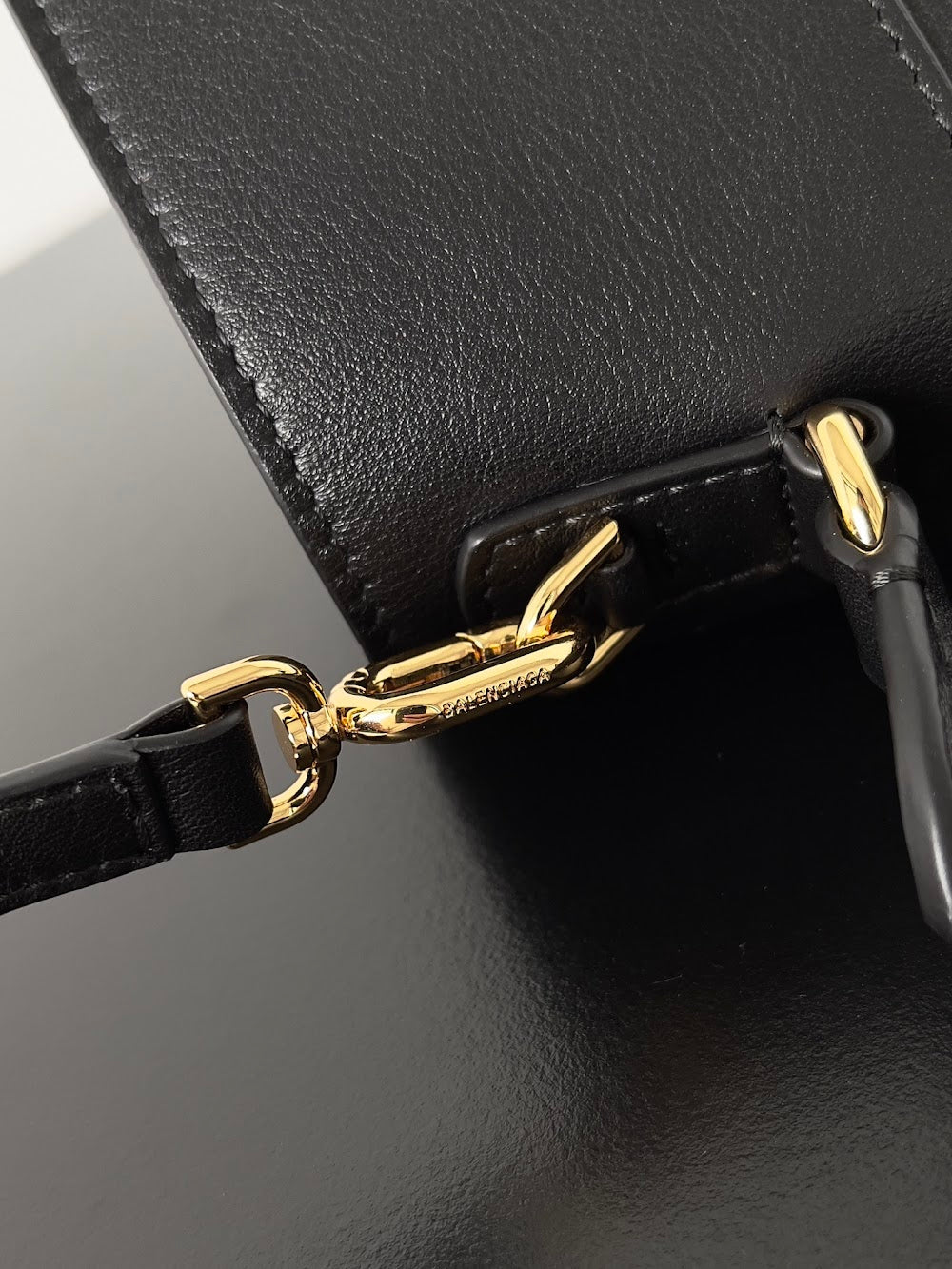 Dragons Bags Balenciaga Luxury Bag --111745