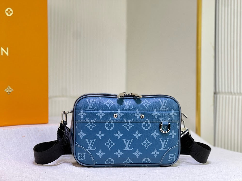 Dragons Bags ln Luxury Bag --70551