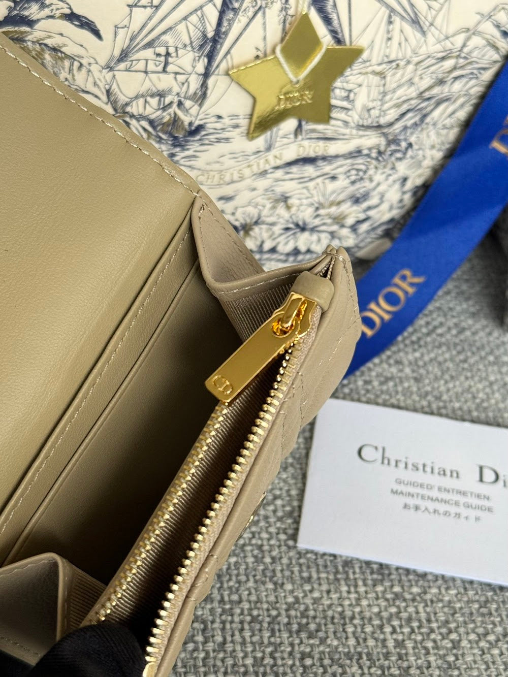 Dragons BagsDiorn Luxury Bag --114627