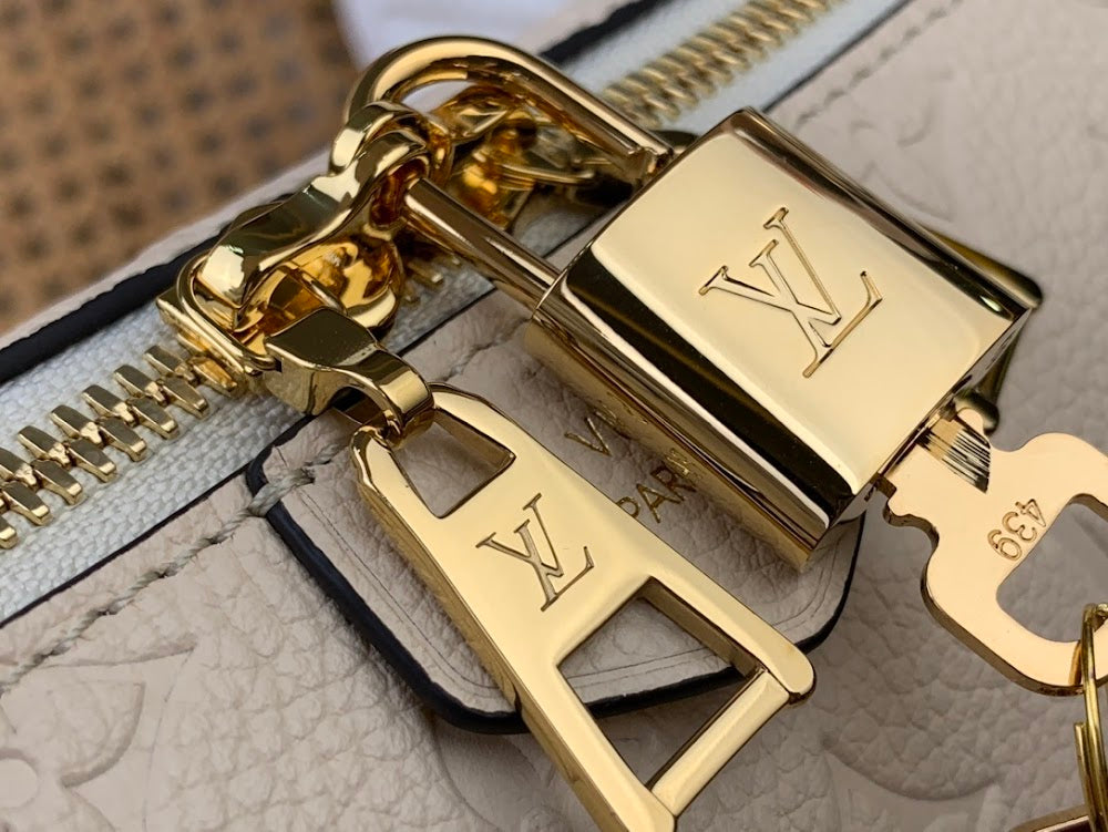 Dragons Bags ln Luxury Bag --68744