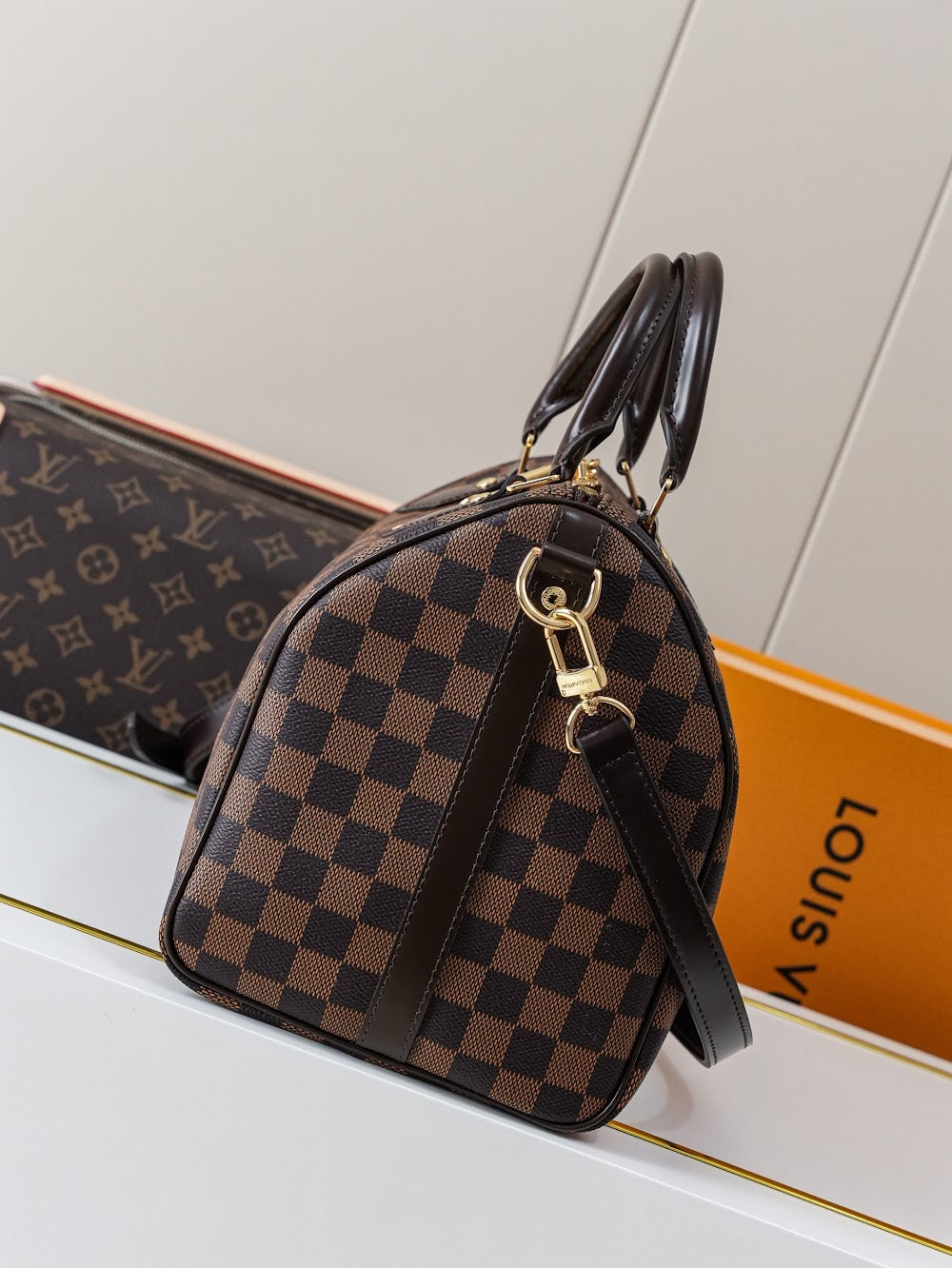 Dragons Bags ln Luxury Bag --81764