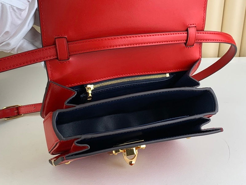Dragons Bags ln Luxury Bag --56023