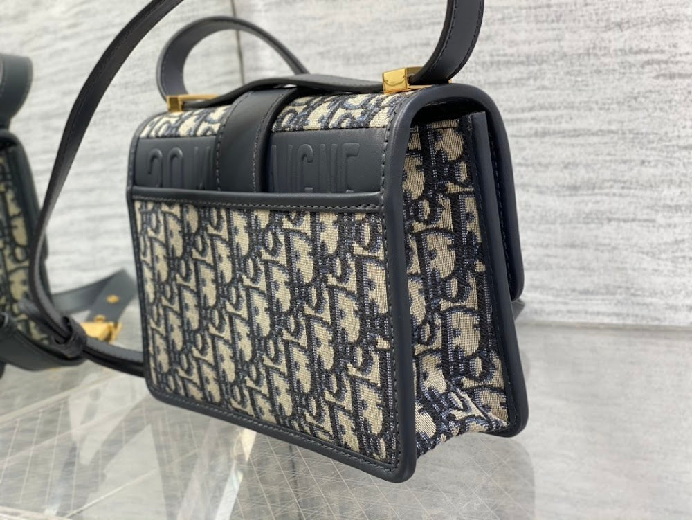 Dragons BagsDiorn Luxury Bag --115686