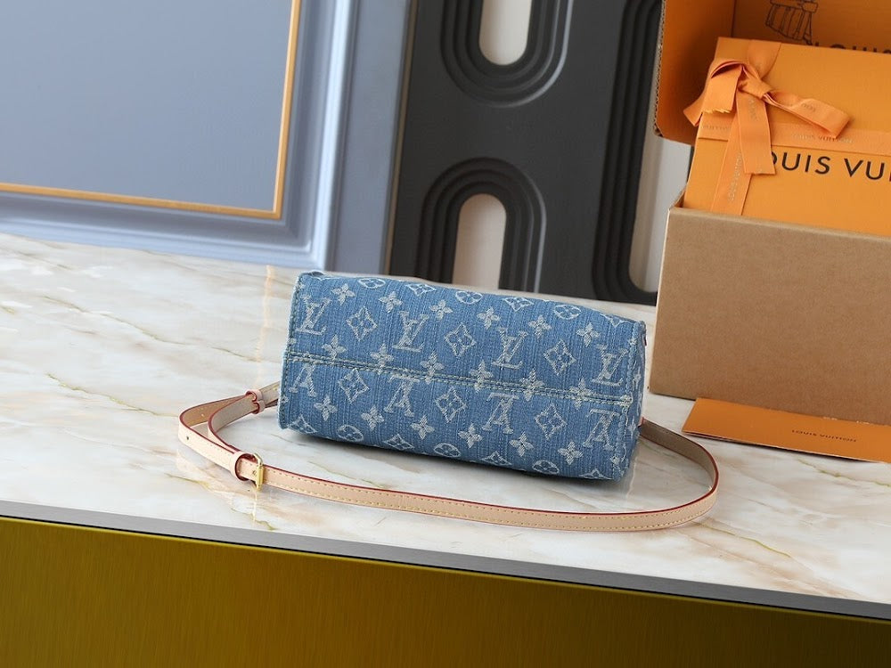 Dragons Bags ln Luxury Bag --76858
