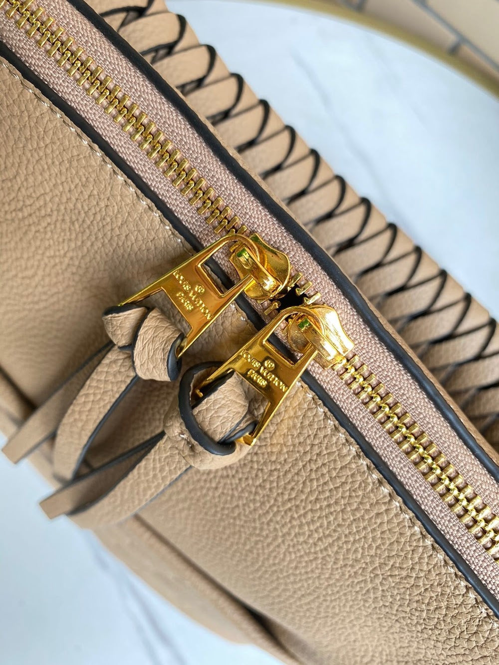 Dragons Bags ln Luxury Bag --77970