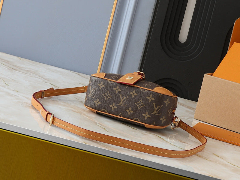 Dragons Bags ln Luxury Bag --81546