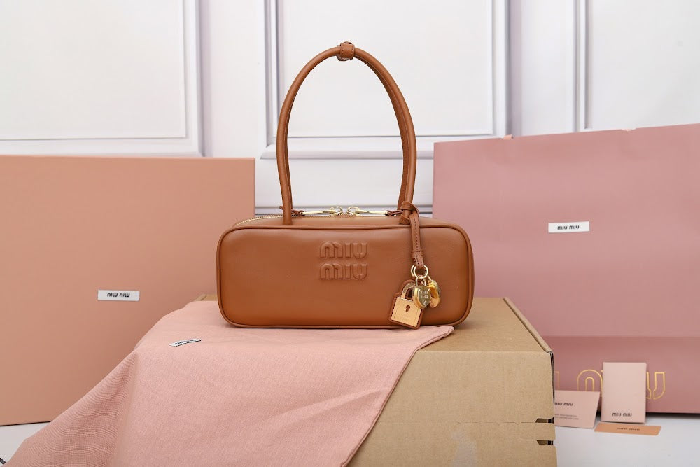 Dragons Bags Miun Miun Luxury Bag --122749