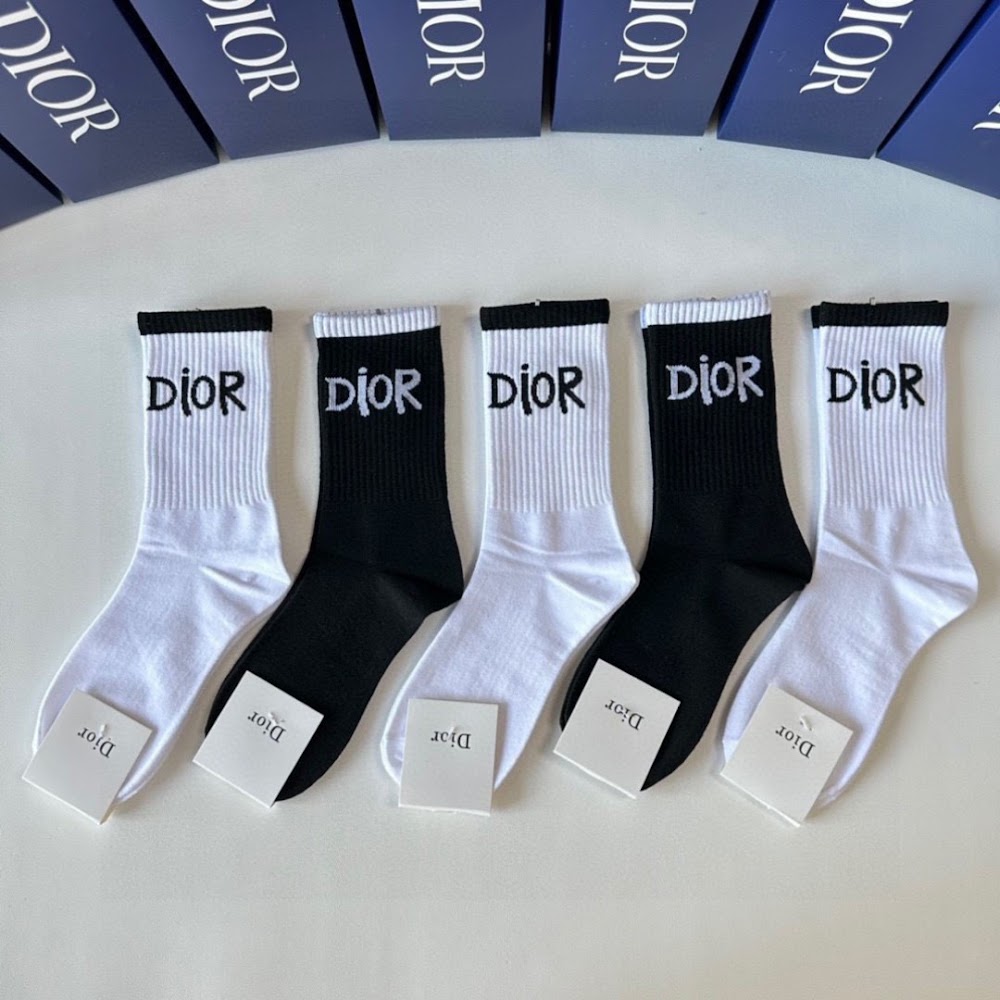 Dragons Bags Premium Luxury Socks --97926