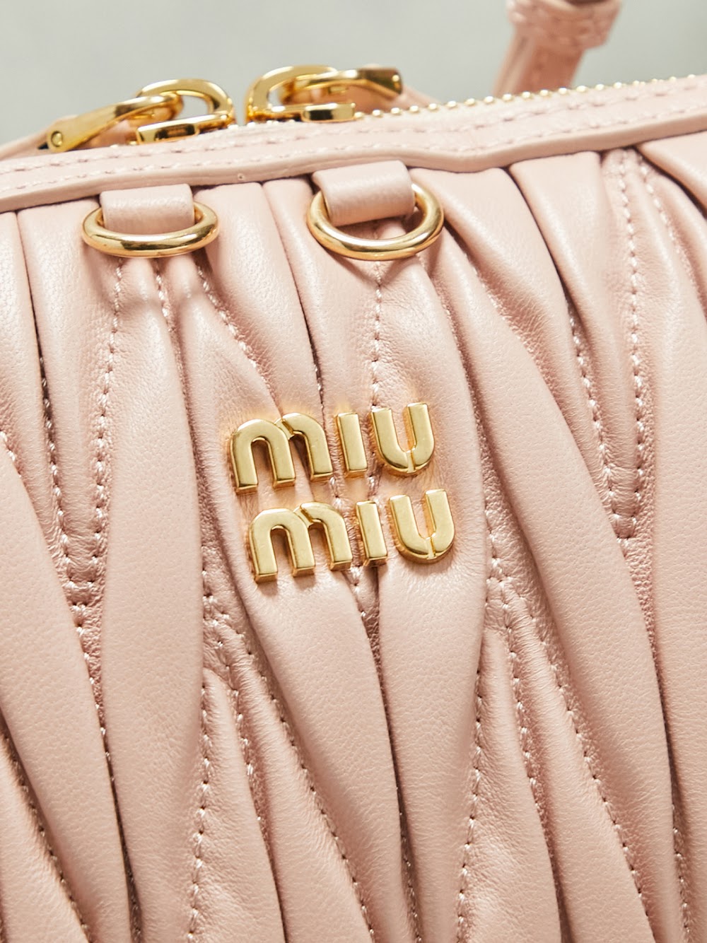 Dragons Bags Miun Miun Luxury Bag --123145
