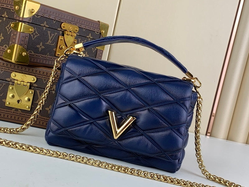 Dragons Bags ln Luxury Bag --68615