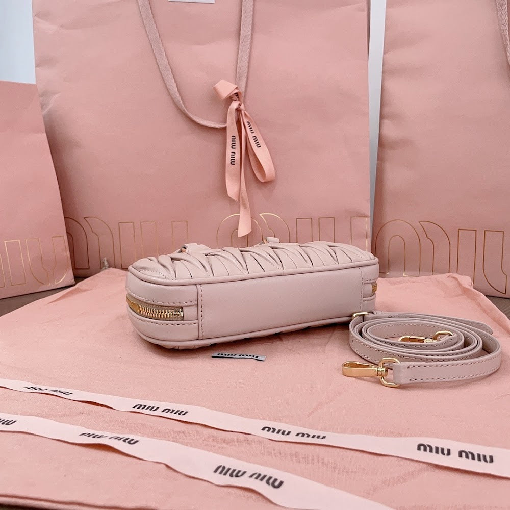 Dragons Bags Miun Miun Luxury Bag --123332