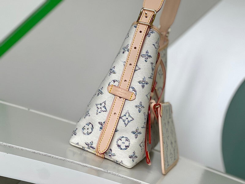 Dragons Bags ln Luxury Bag --81446