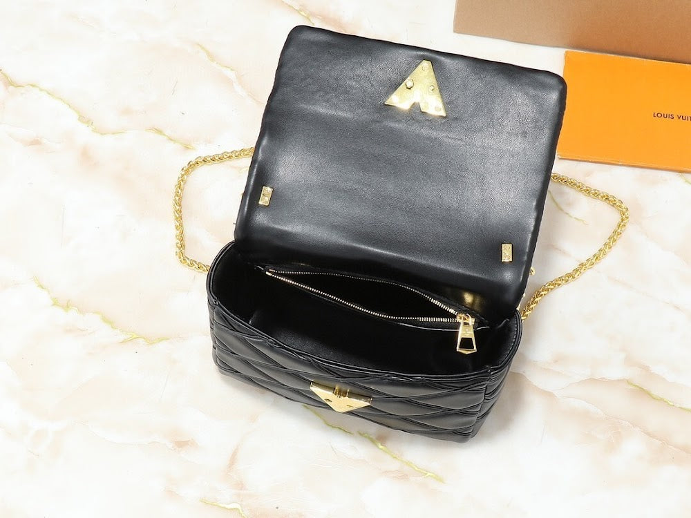 Dragons Bags ln Luxury Bag --76616