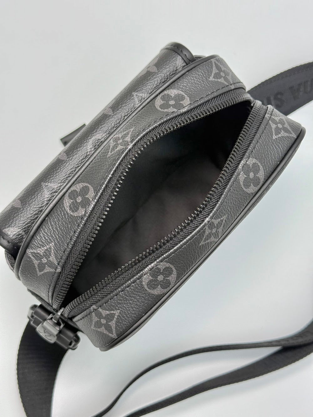 Dragons Bags ln Luxury Bag --71458