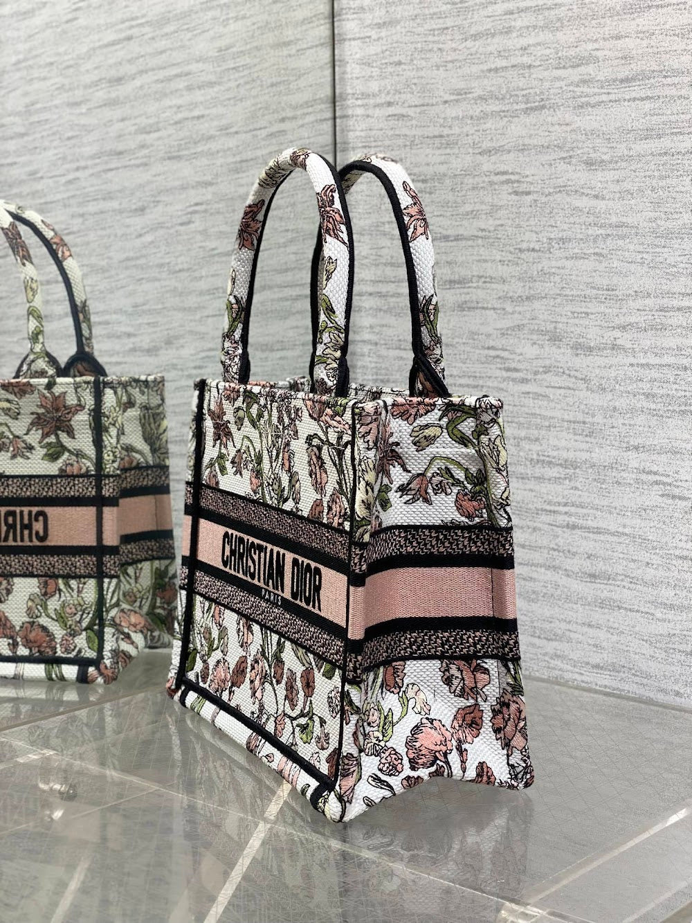 Dragons BagsDiorn Luxury Bag --115447