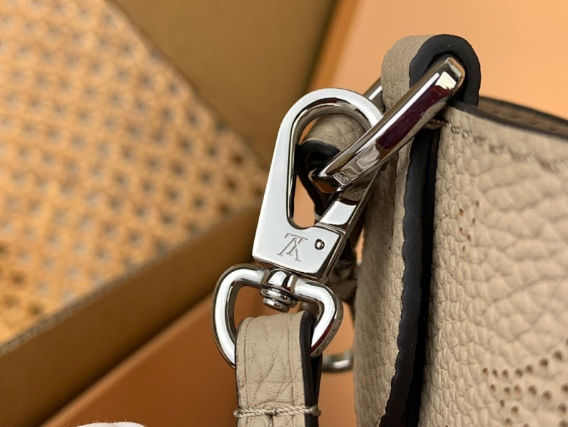 Dragons Bags ln Luxury Bag --68278