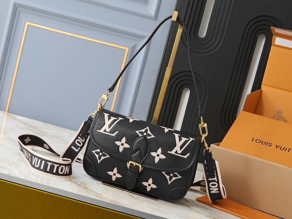 Dragons Bags ln Luxury Bag --76471