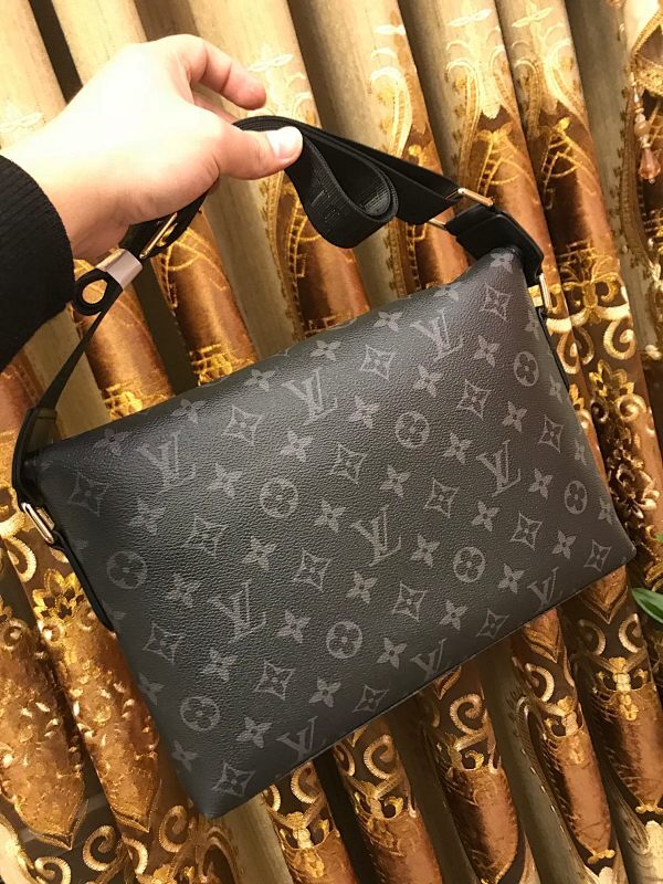 Dragons Bags ln Luxury Bag --70630