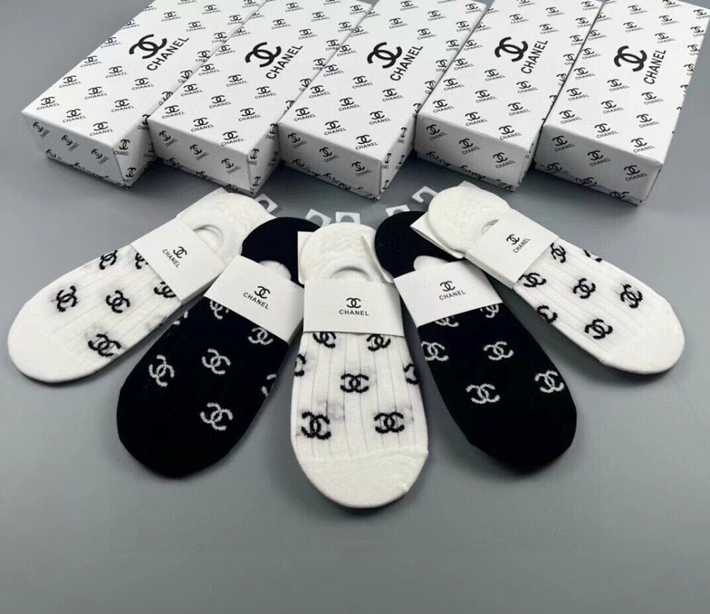 Dragons Bags Premium Luxury Socks --98513