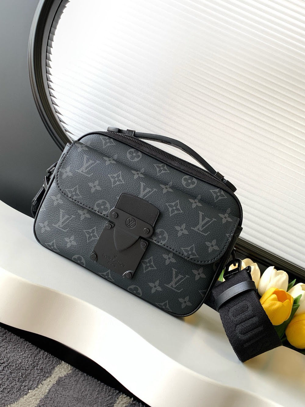 Dragons Bags ln Luxury Bag --70864