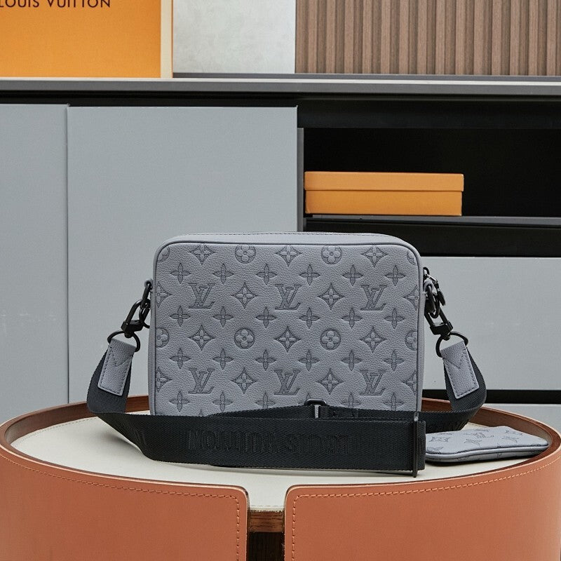 Dragons Bags ln Luxury Bag --71645