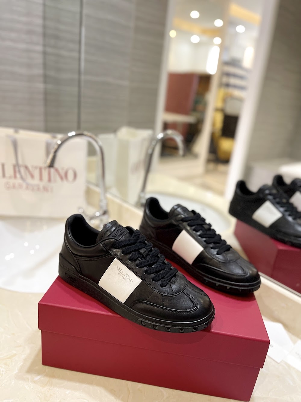 Dragons Bags Valentino Luxury Shoes --52535