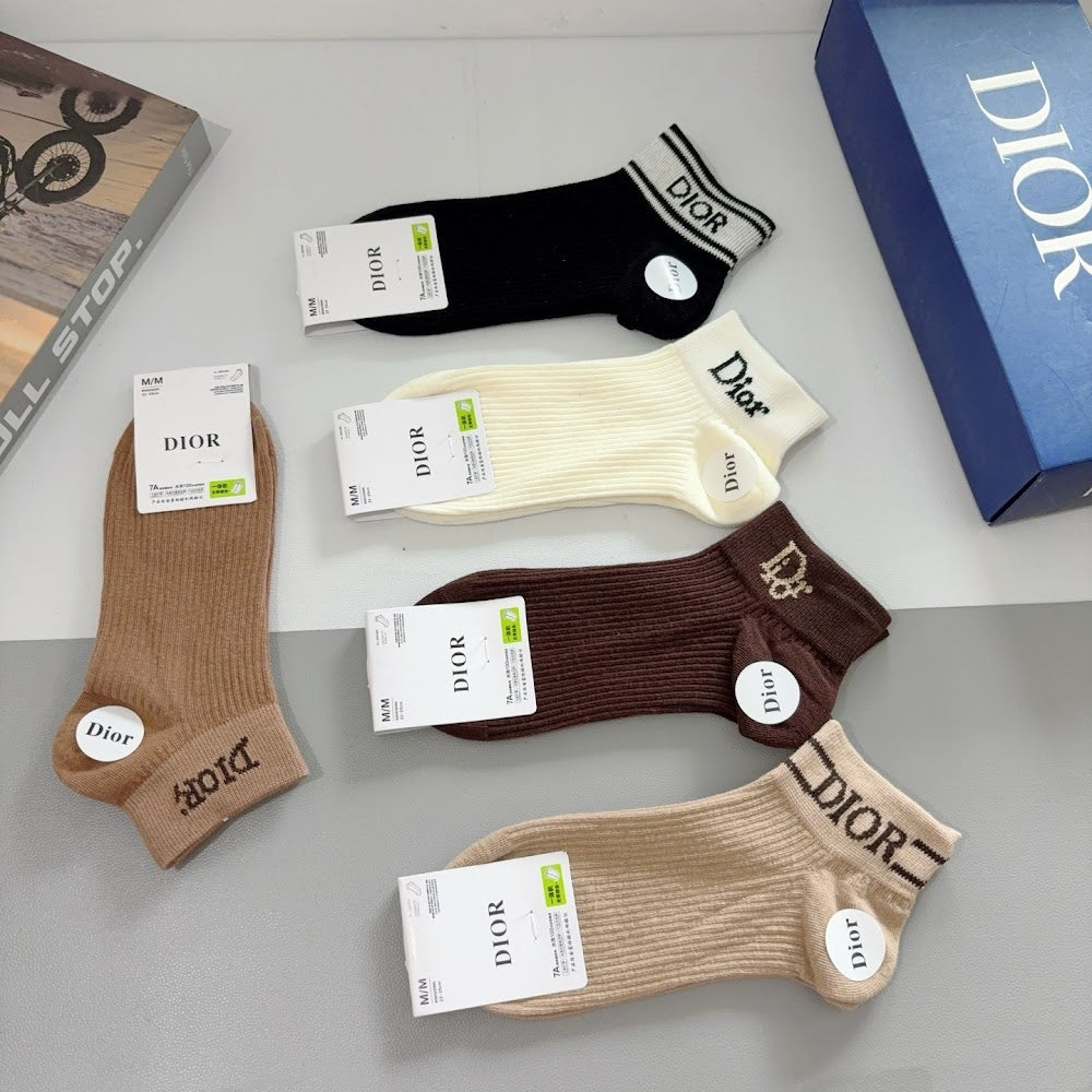 Dragons Bags Premium Luxury Socks --98114