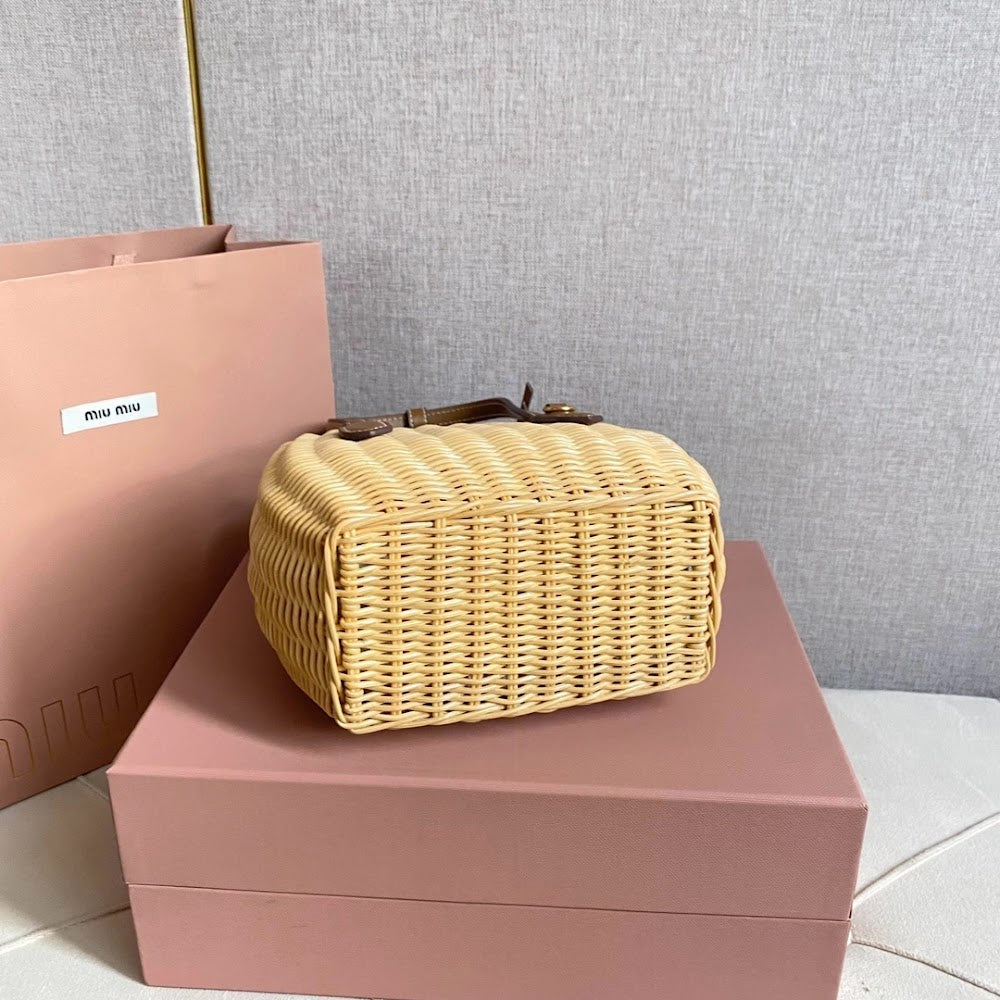 Dragons Bags Miun Miun Luxury Bag --123552