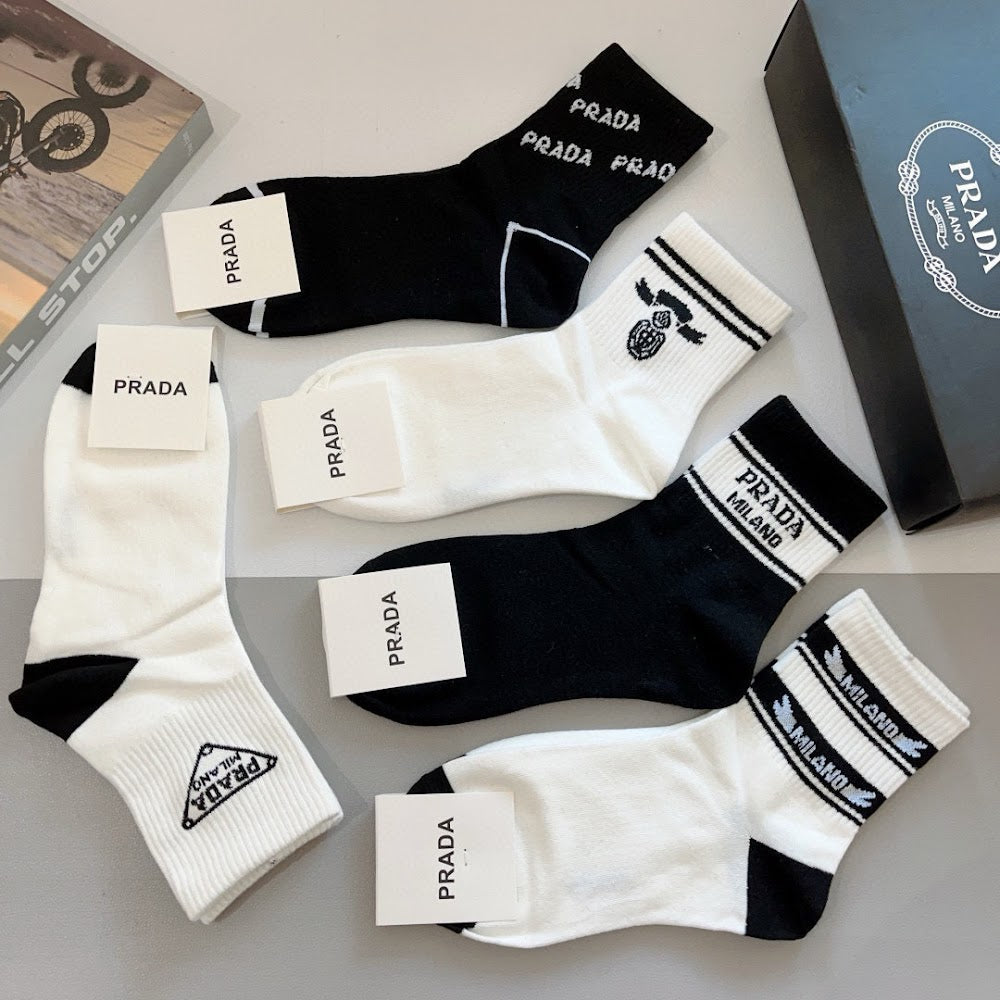 Dragons Bags Premium Luxury Socks --98125