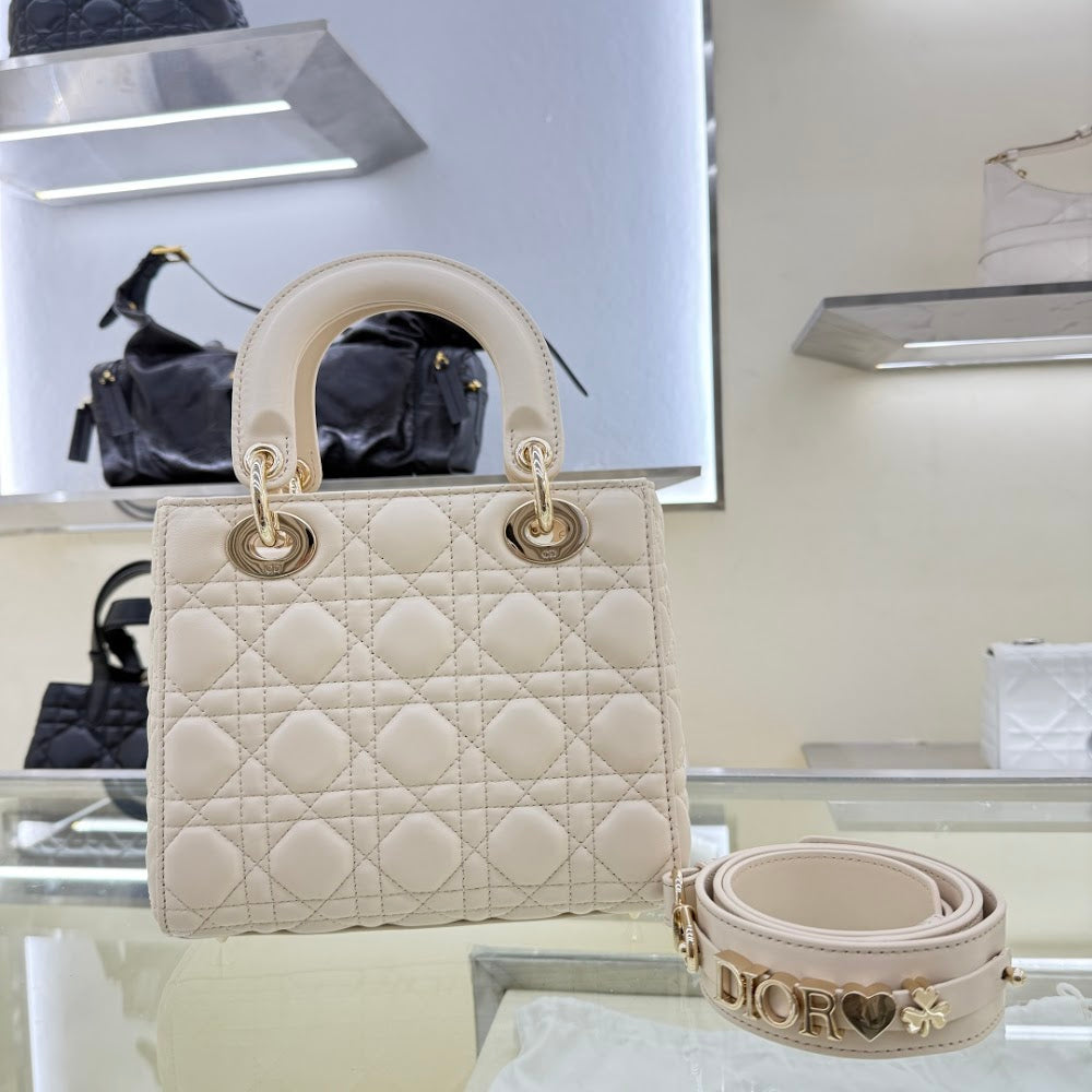 Dragons BagsDiorn Luxury Bag --114446