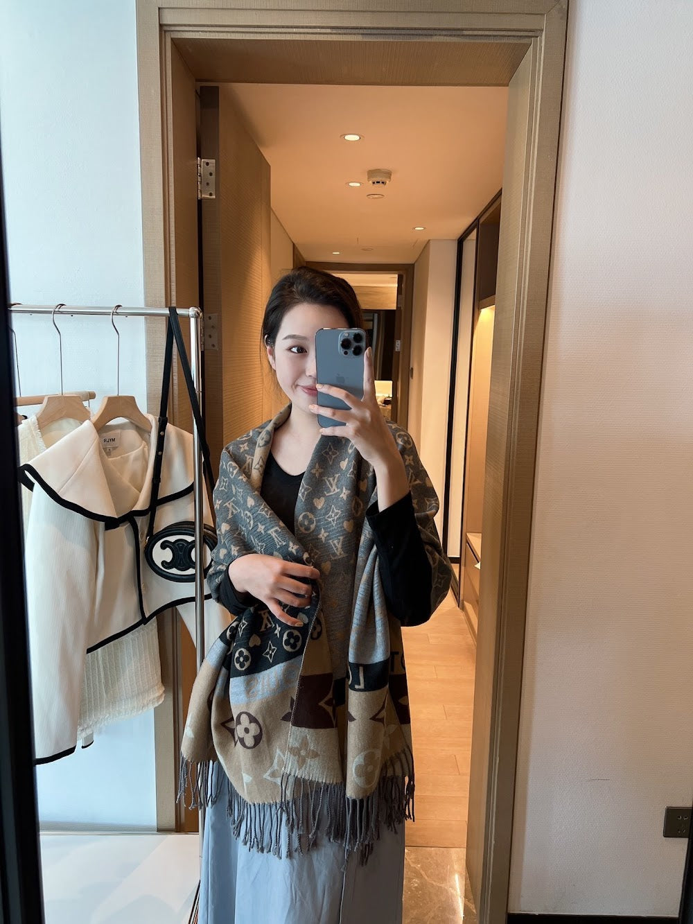 Dragons Bags Premium Designer Scarf --99020