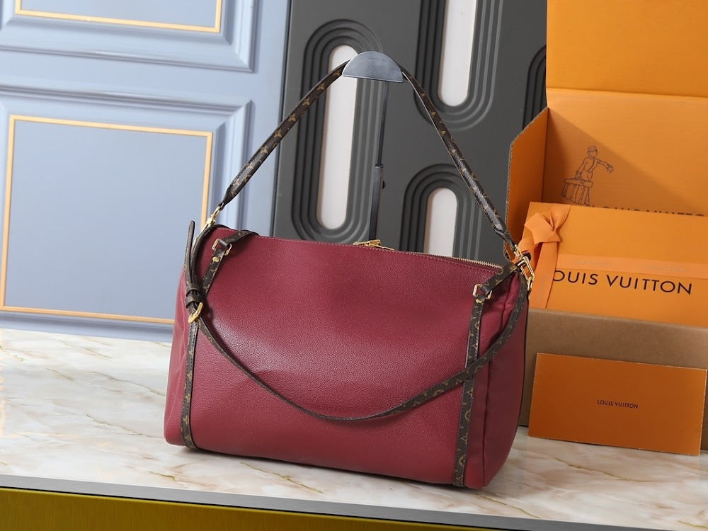 Dragons Bags ln Luxury Bag --77751