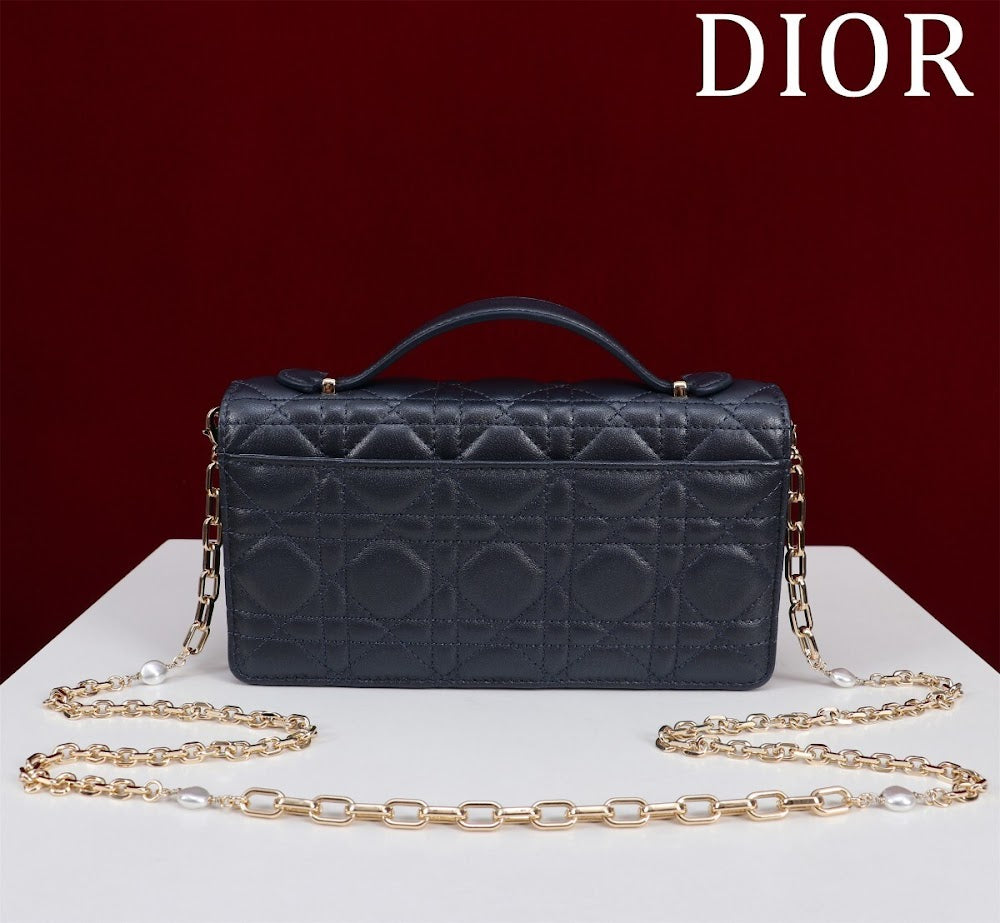 Dragons BagsDiorn Luxury Bag --116224