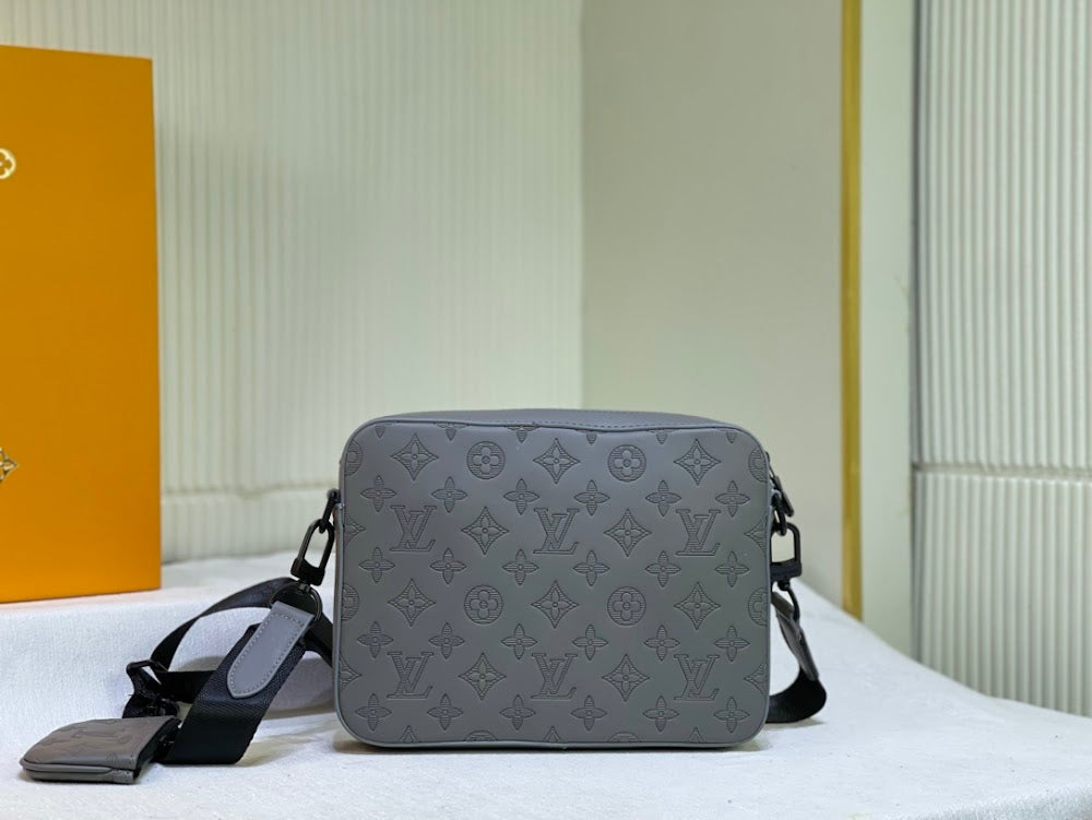 Dragons Bags ln Luxury Bag --70246