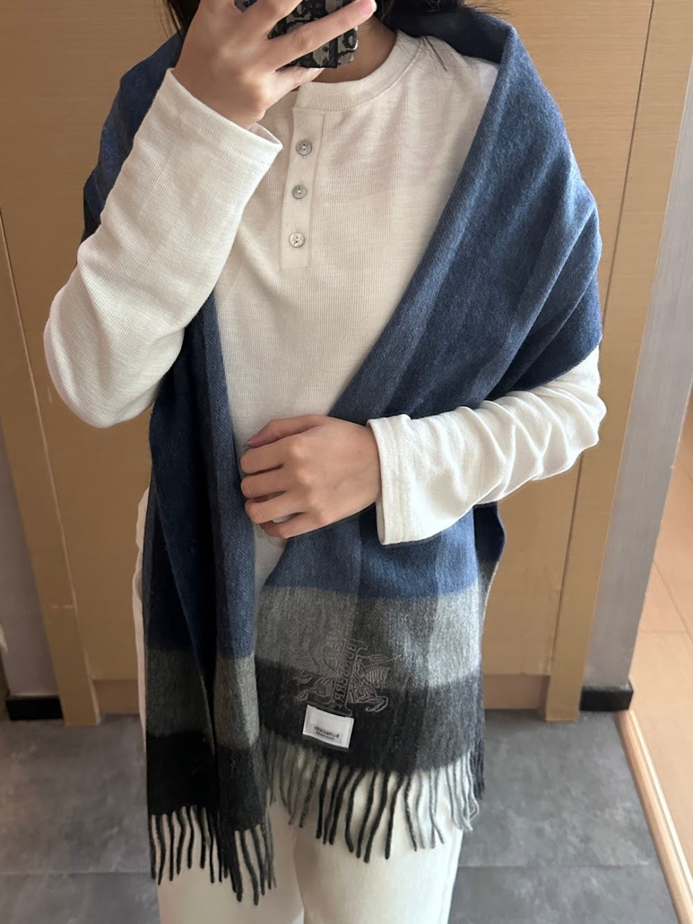 Dragons Bags Premium Designer Scarf --99521