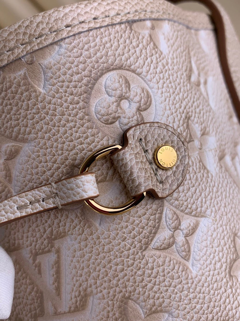 Dragons Bags ln Luxury Bag --61174