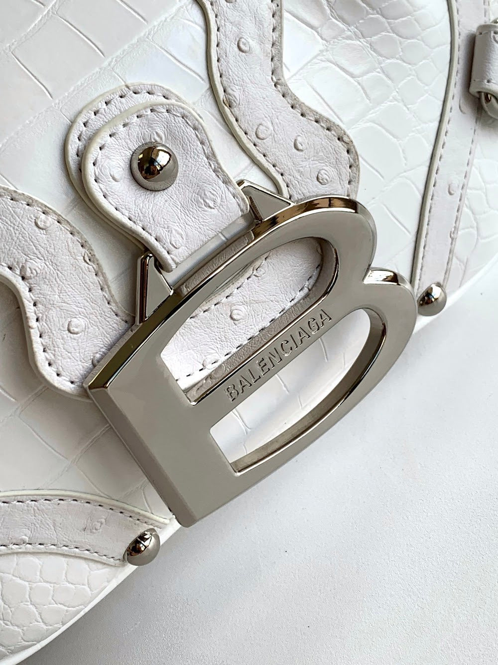 new-luxury-designer-bags-nm21675