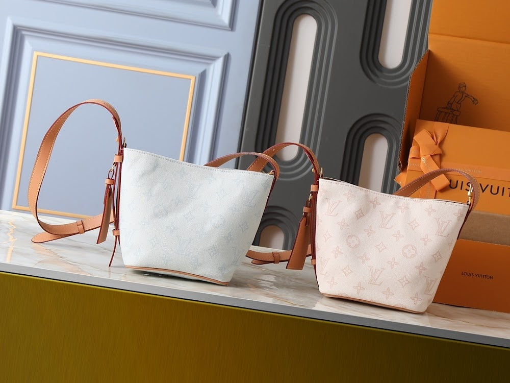 Dragons Bags ln Luxury Bag --77710