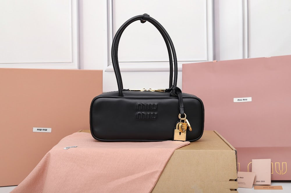 Dragons Bags Miun Miun Luxury Bag --122750