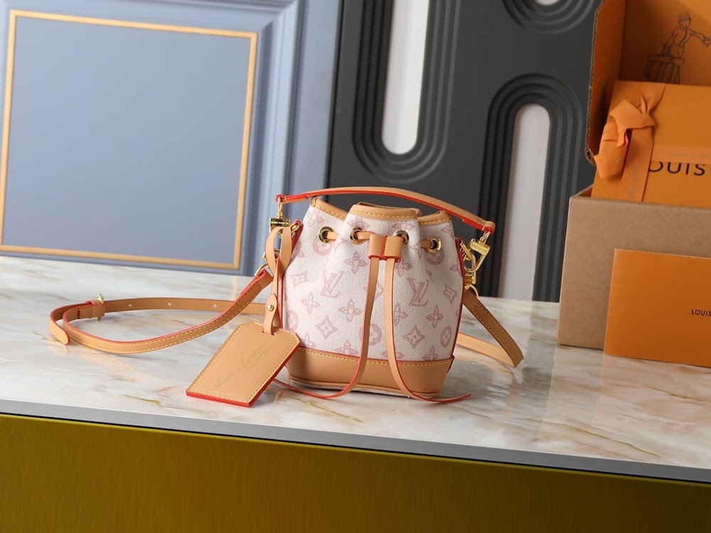 Dragons Bags ln Luxury Bag --77782