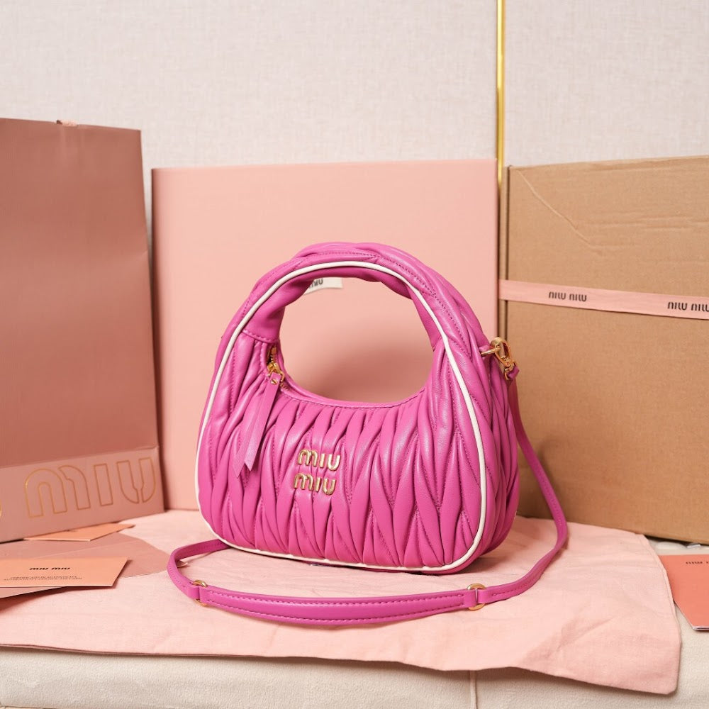 Dragons Bags Miun Miun Luxury Bag --123136