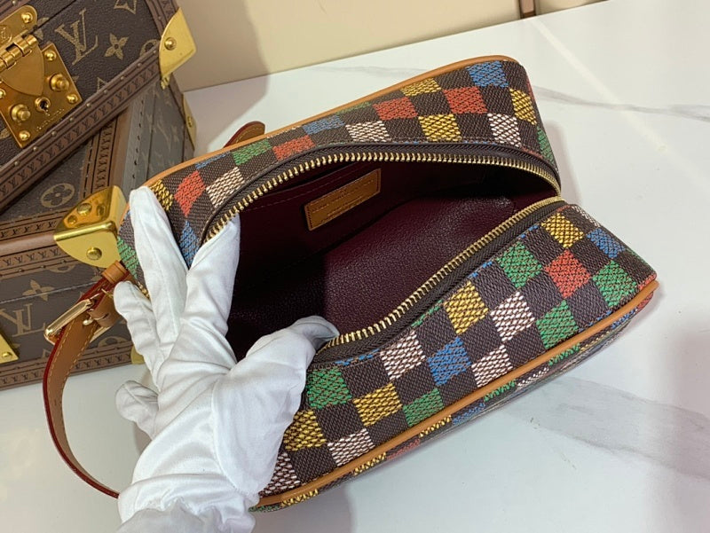 Dragons Bags ln Luxury Bag --69498