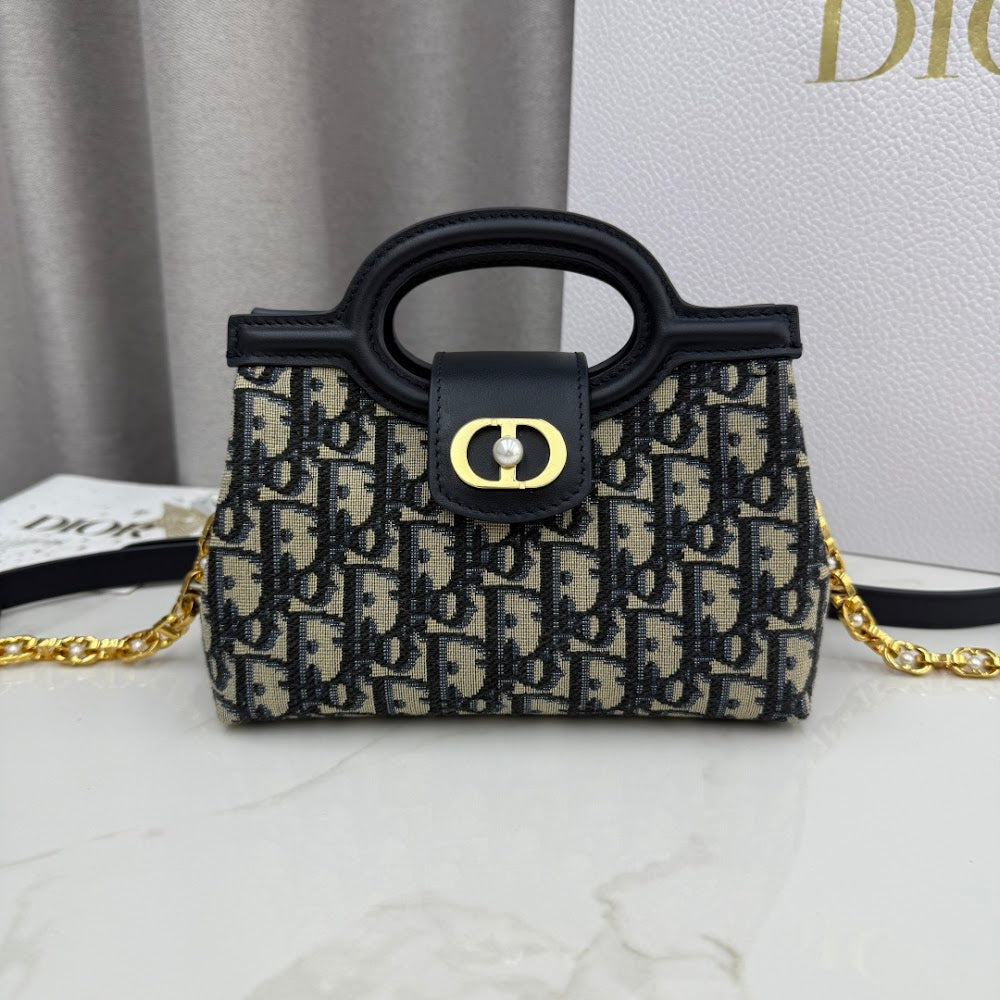 Dragons BagsDiorn Luxury Bag --116109