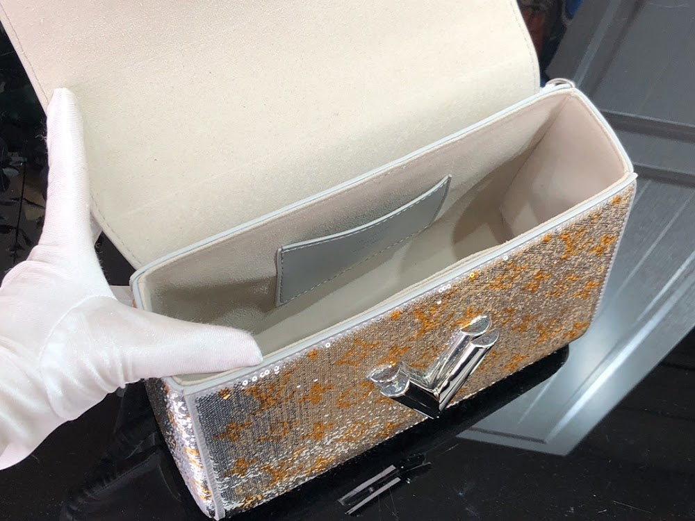 Dragons Bags ln Luxury Bag --59397