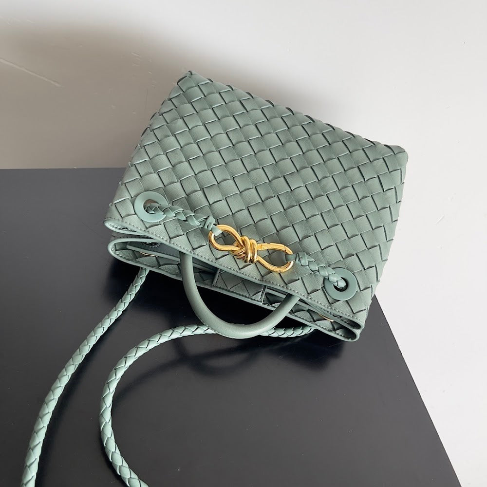 new-luxury-designer-bags-nm10672