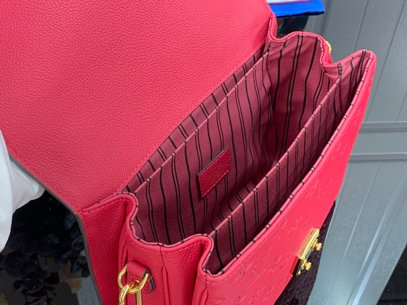 Dragons Bags ln Luxury Bag --59652