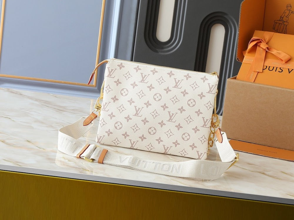 Dragons Bags ln Luxury Bag --76979